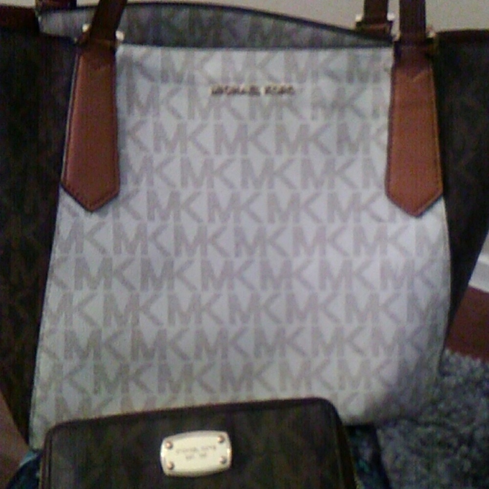 Michael Kors purse and wallet